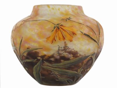 Vaso Daum con Decoro a Cammeo di Fiori di Gazania