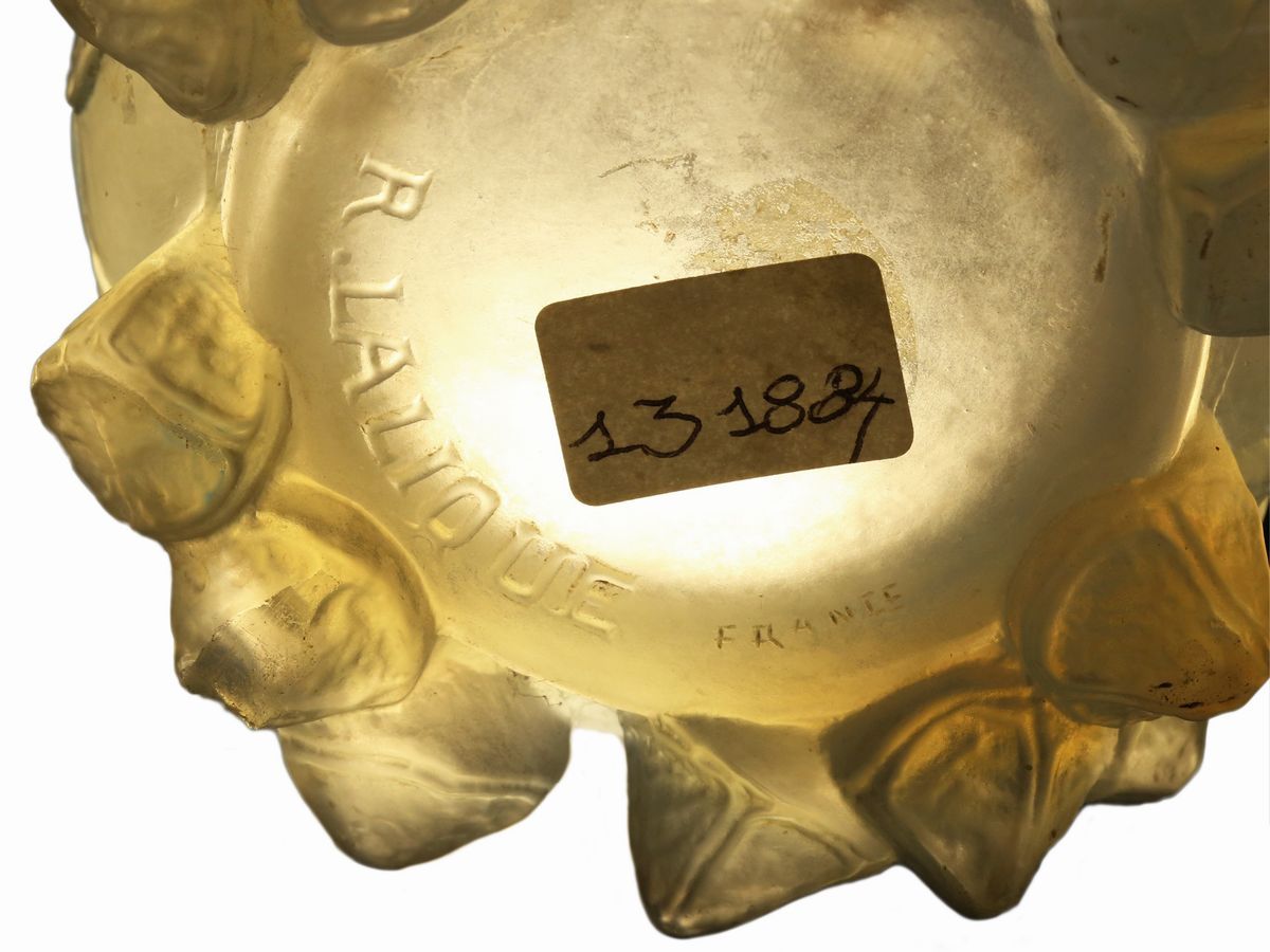 Vaso Lalique "eucalyptus" Soffiato Entro Stampo
