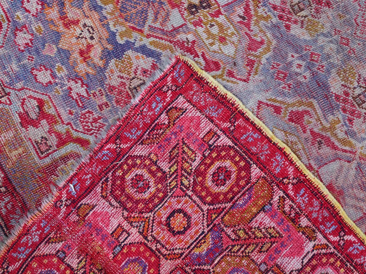 Due Tappeti di Vecchia Manifattura, Kilim e Caucasico