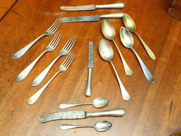 Miscellaneous of vintage metal cutlery set