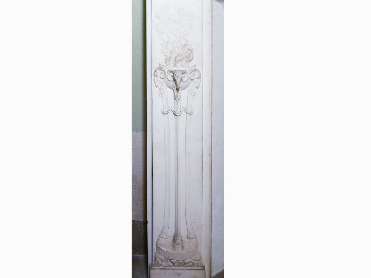 Stefano Ricci Attribuito - Importante Camino Neoclassico in Marmo Bianco di Carrara, 1820 Circa