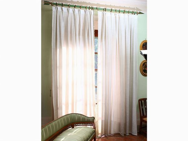 Pair of hand-woven linen curtains  - Auction Furniture and Paintings from the Ancient Fattoria Franceschini, partly from Villa I Pitti - Maison Bibelot - Casa d'Aste Firenze - Milano
