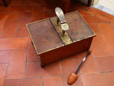 Attrezzatura da Sciuscià in Faggio e Ottone
