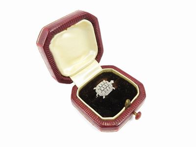 Spilla Animalier in Platino con Diamanti
