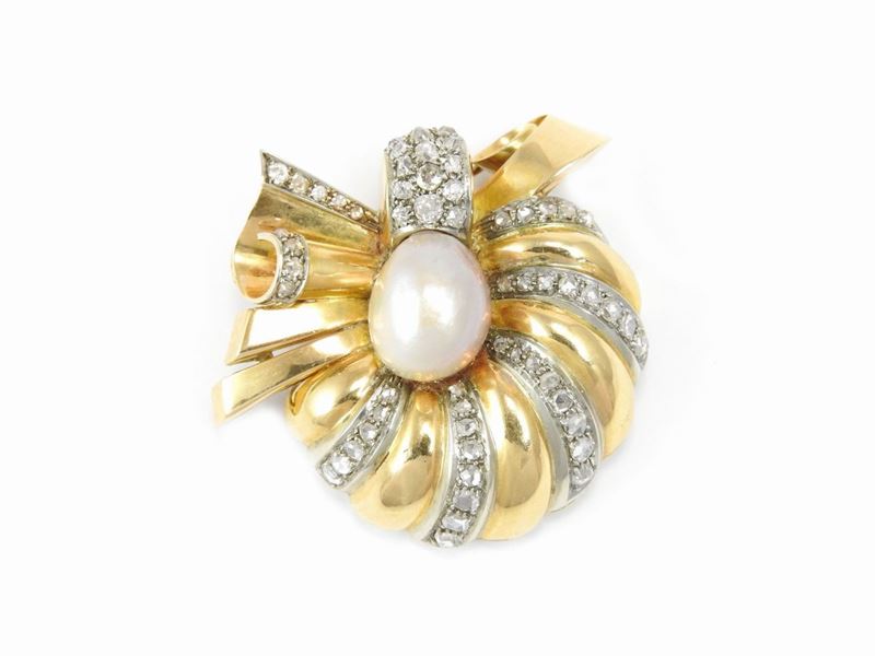 Spilla in Oro Bianco e Giallo con Diamanti e Perla