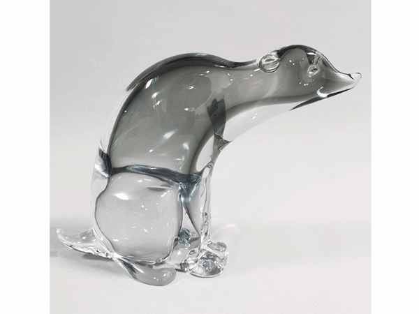 Figure of a bear in shaded taupe submerged glass. Attributed to Seguso Vetri  D'Arte