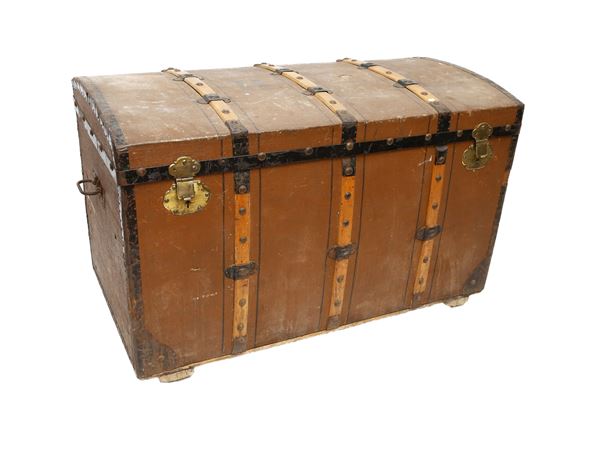 Old vintage wooden trunk covered in canvas