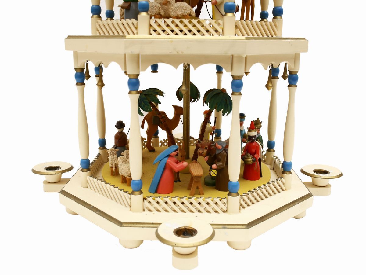 Presepe in Legno Laccato Policromo