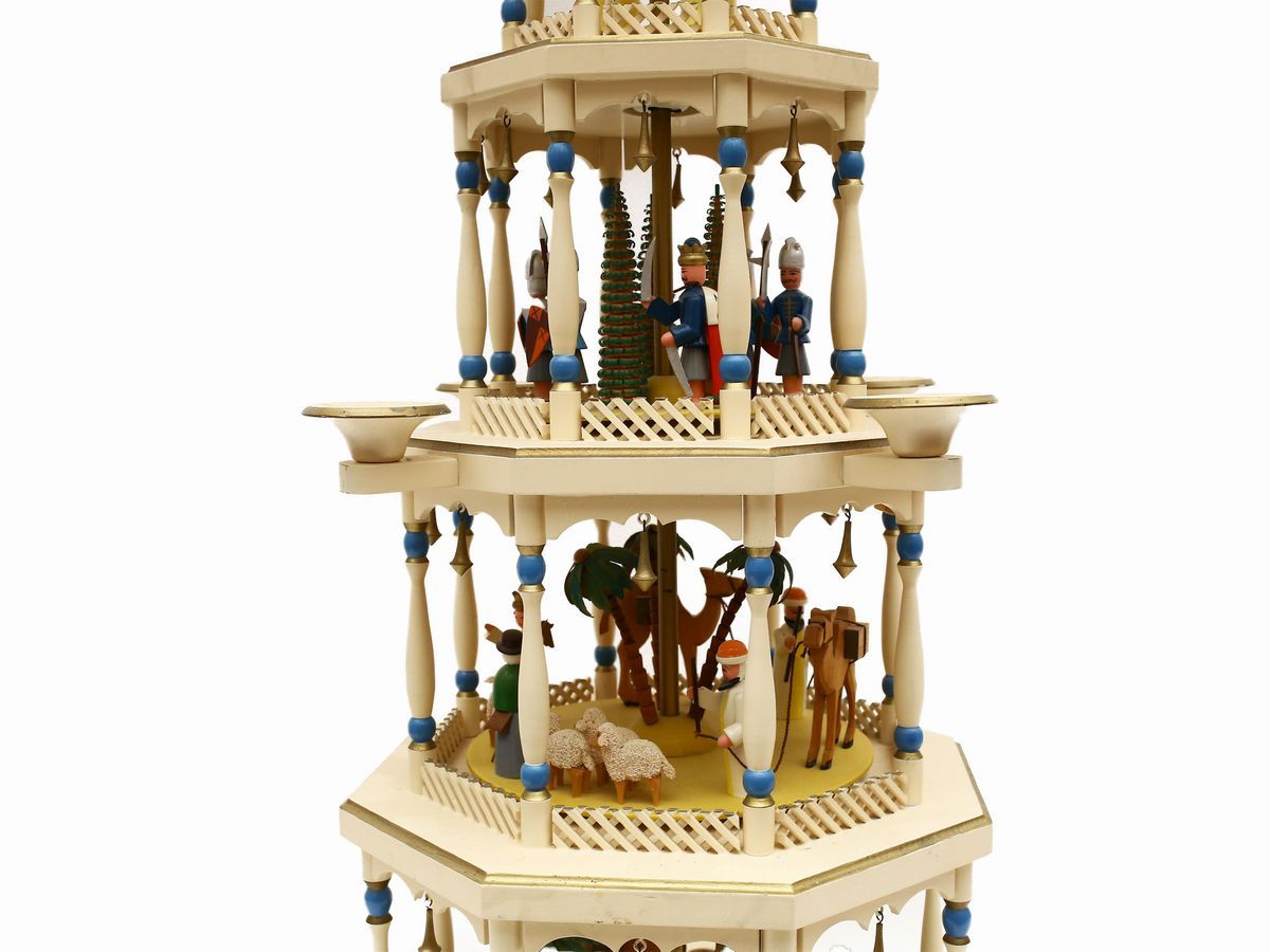 Presepe in Legno Laccato Policromo