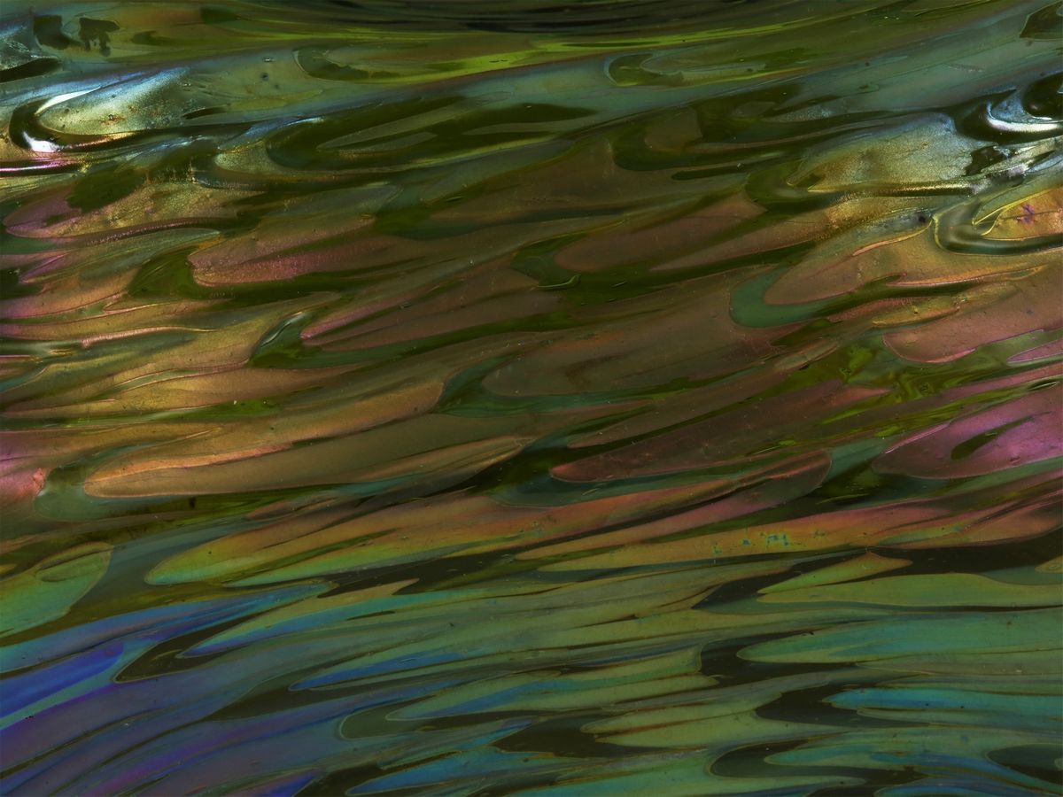 Ciotola Loetz in Vetro Verde Iridescente