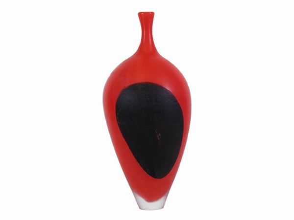 Vase Afro Celotto named Levante rosso with black stylized decoration. Signed  Afro Murano