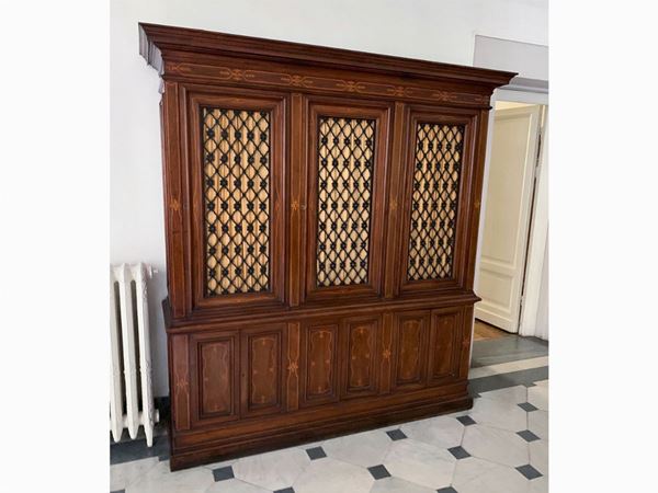 A walnut library  (early 20th century)  - Auction Furniture from Compagni Palace in Florence - Maison Bibelot - Casa d'Aste Firenze - Milano