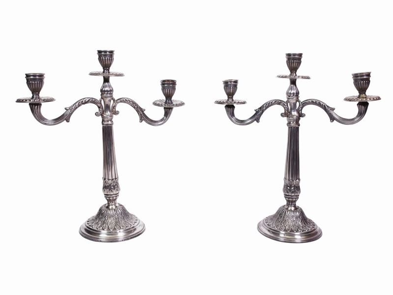 Coppia di Candelabri in Argento