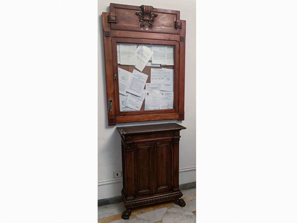 A neo-renaissance style walnut cabinet  (early 20th century)  - Auction Furniture from Compagni Palace in Florence - Maison Bibelot - Casa d'Aste Firenze - Milano