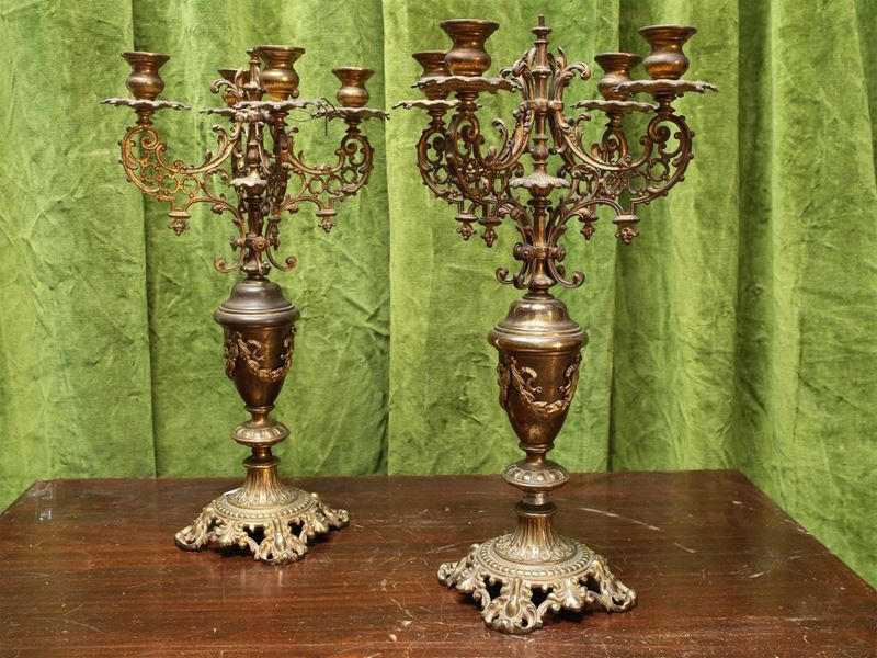 Coppia di Candelabri in Ottone
