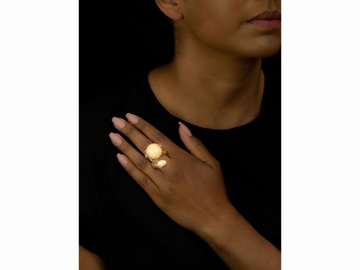 Anello in Oro Rosa e Bianco con Diamanti e Perla Naturale Melo Melo