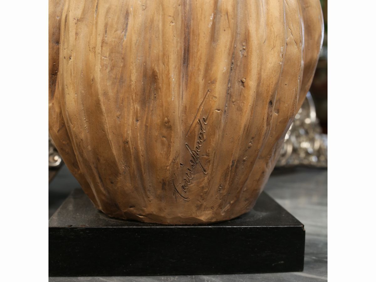 Guido Cacciapuoti - Dama con Cane in Terracotta
