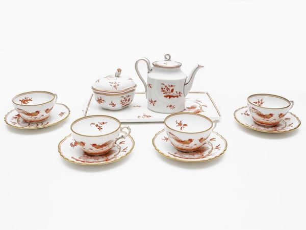 A Richard Ginori porcelain items lot