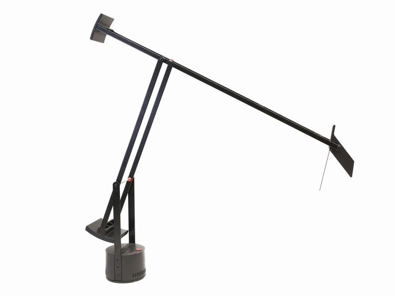 Lampada da Tavolo Tizio, Richard Sapper per Artemide