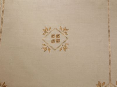 Tovaglia in Lino Color Nocciola