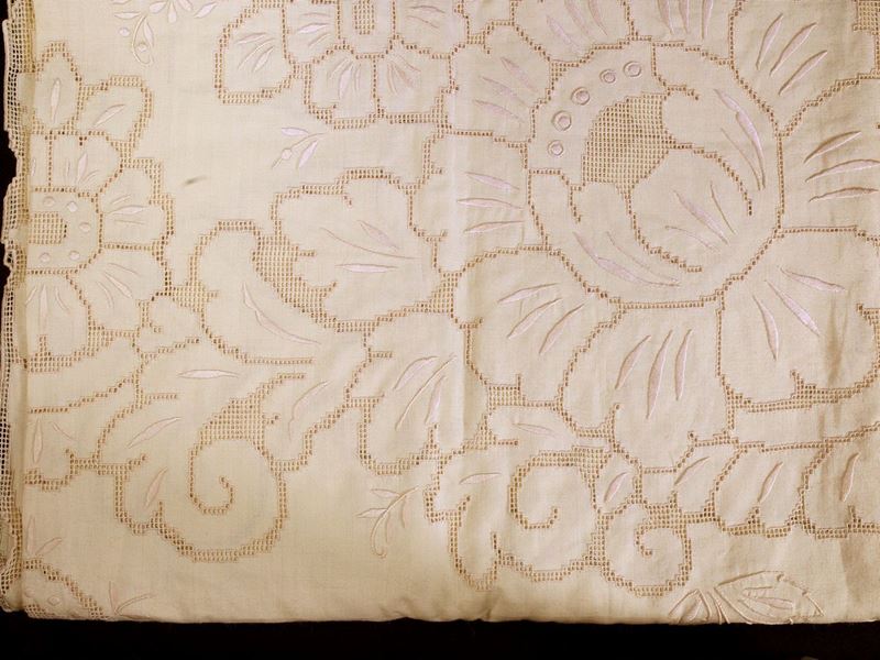 Tovaglia in Lino Color Nocciola