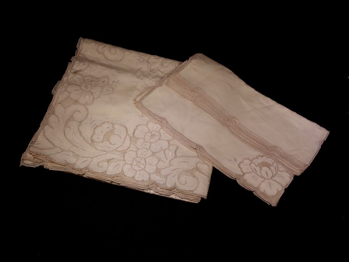 Tovaglia in Lino Color Nocciola