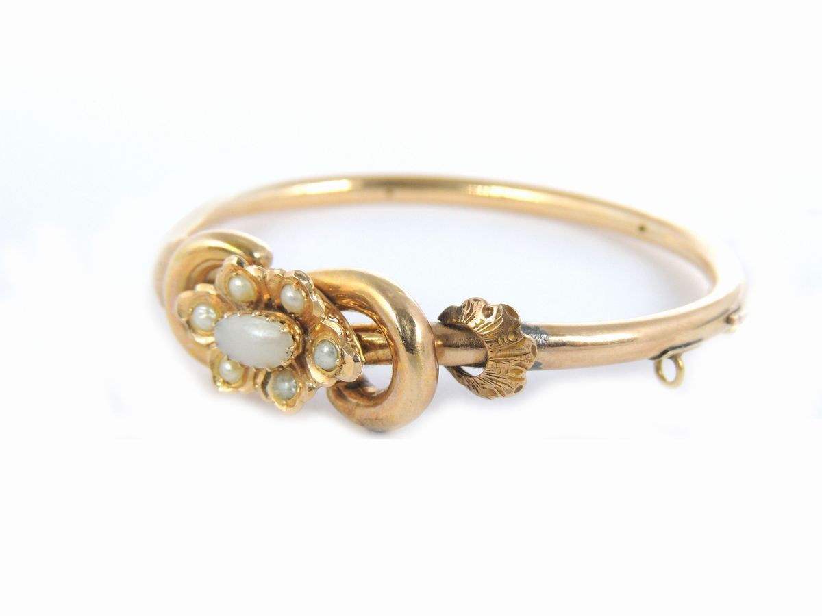 Bracciale Rigido in Oro Rosa con Microperle