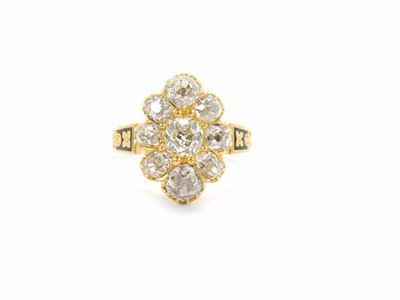 Anello Figarò in Oro Giallo con Diamanti e Smalto Nero