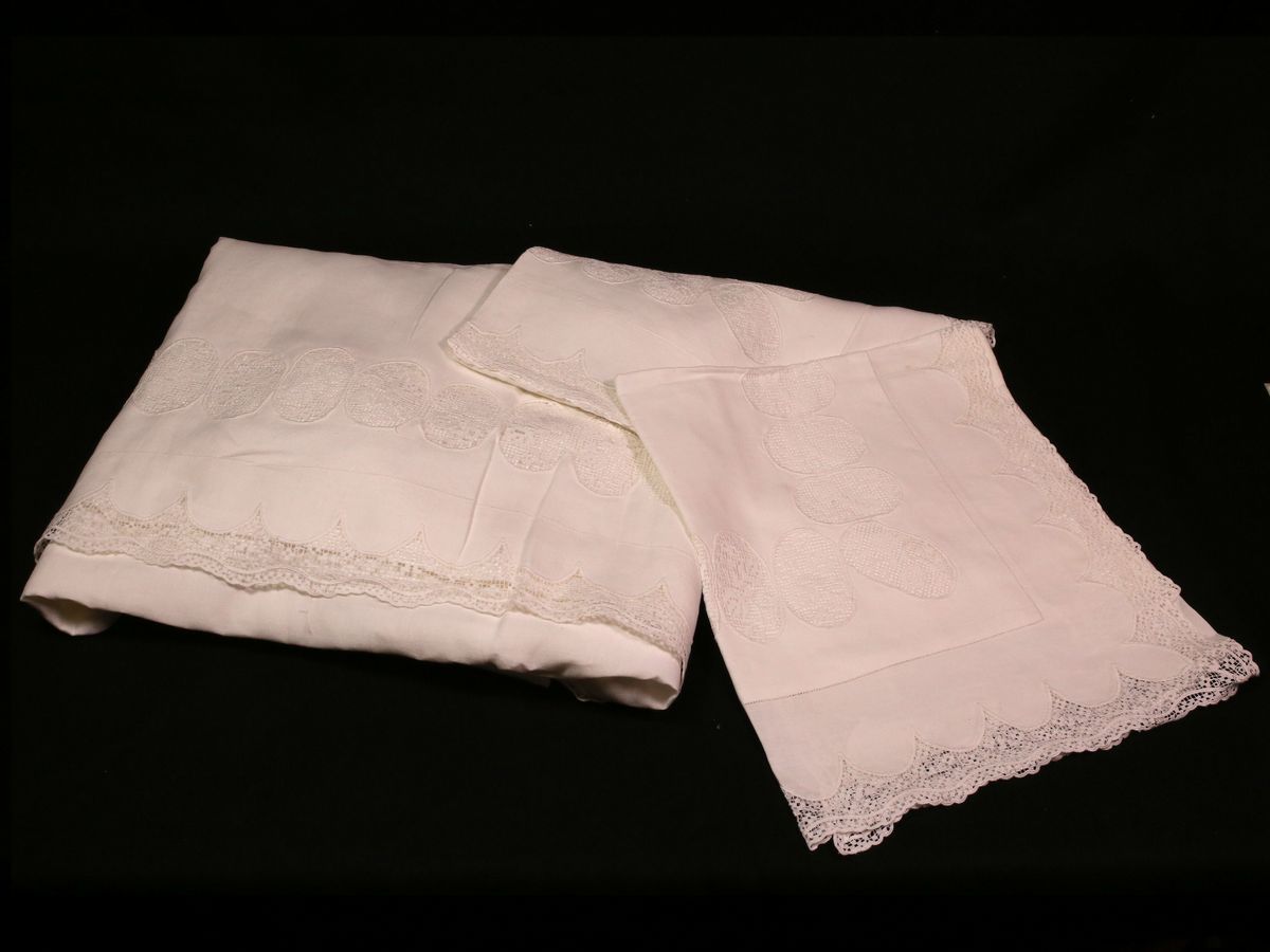 Parure Matrimoniale in Puro Lino Bianco, Artigianato Fiorentino