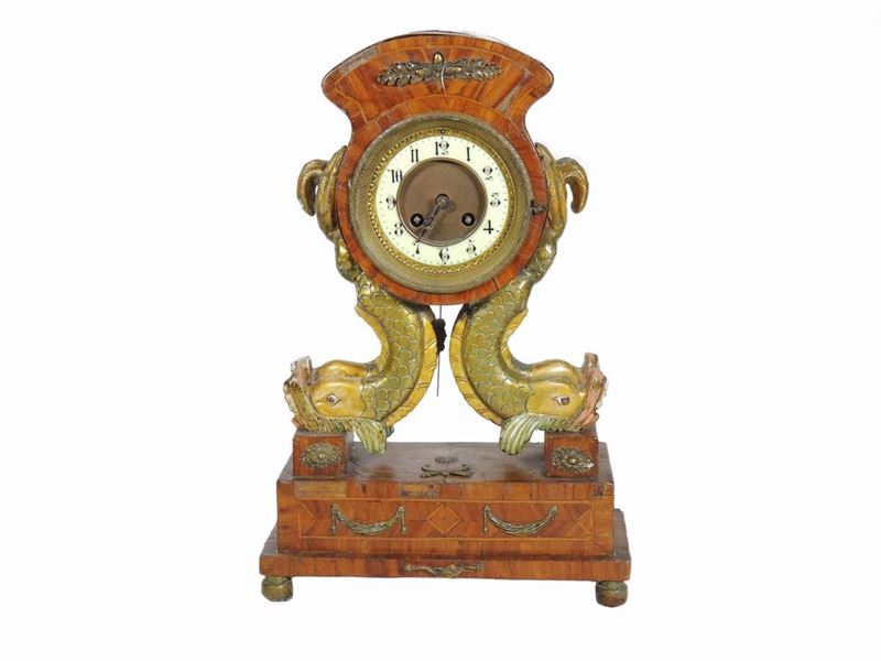 Orologio da Tavolo Impiallacciato in Noce