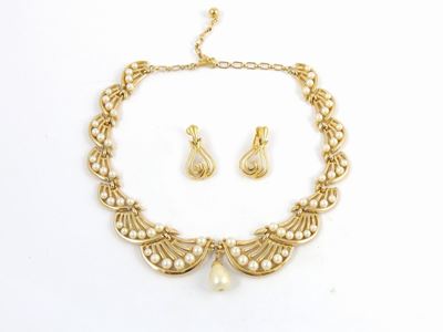 Lotto di Bijoux, Trifari