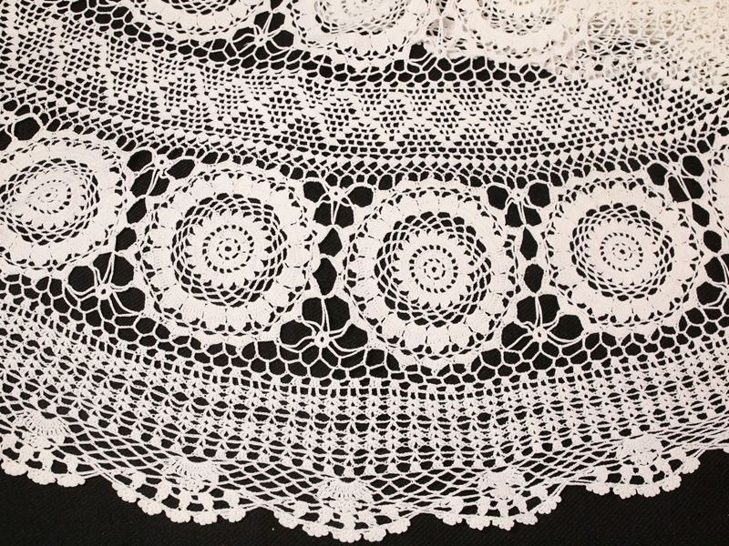 Due Tovaglie in Cotone Bianco