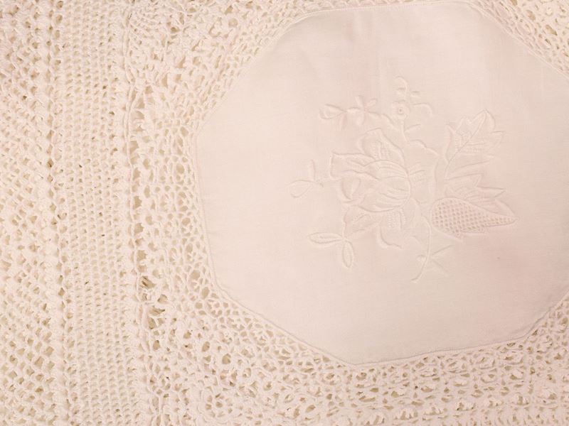 Copriletto Matrimoniale in Lino Bianco