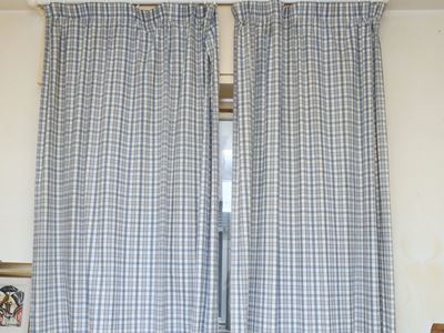 Coppia di Tende in Cotone a Quadretti Bianchi e Blu