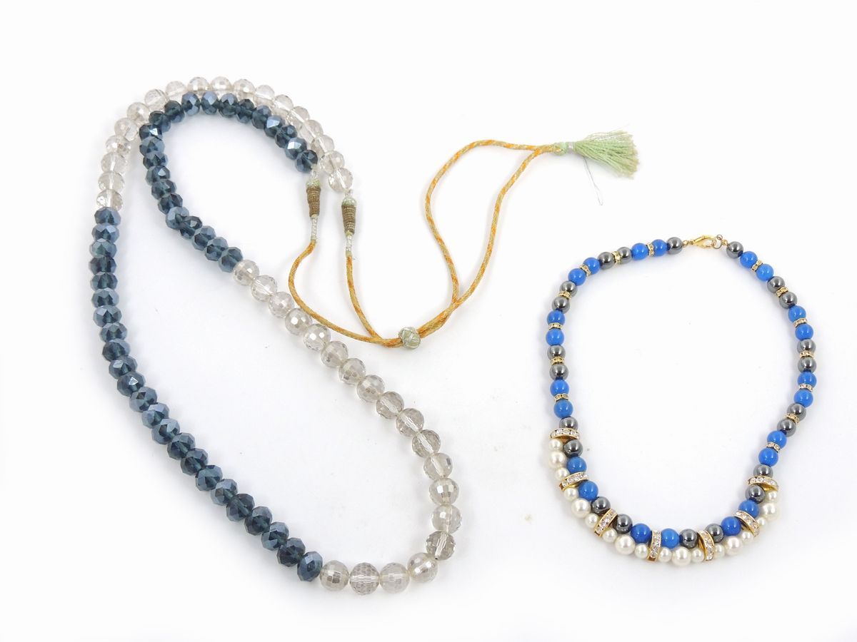 Lotto di Bijoux in Vetro e Metallo Dorato