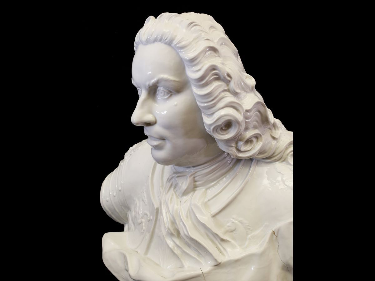 Ritratto del Marchese Carlo Andrea Ignazio Ginori in Corazza, Manifattura di Doccia