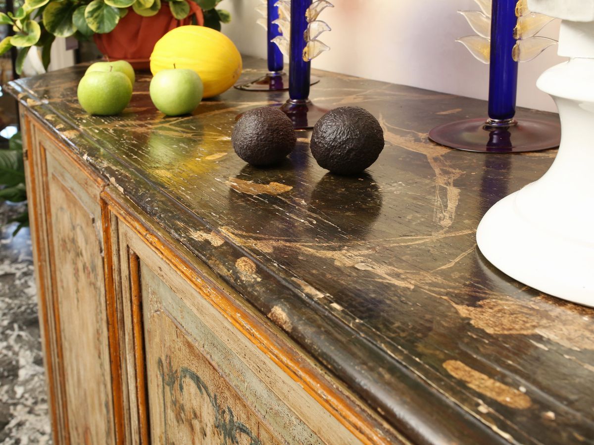 Credenza in Legno Laccato