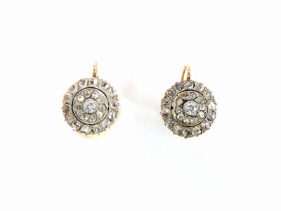 Orecchini in Oro Giallo con Diamanti