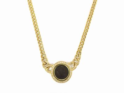 Collana in Oro Giallo con Diamanti e Riproduzione di una Moneta Romana