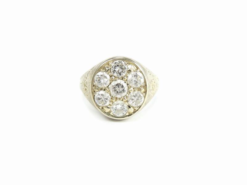 Anello Chevalier in Oro Bianco con Diamanti