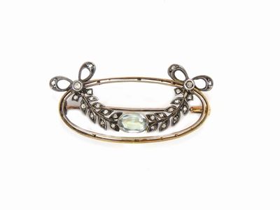 Spilla in Oro Giallo e Argento con Diamanti e Acquamarina