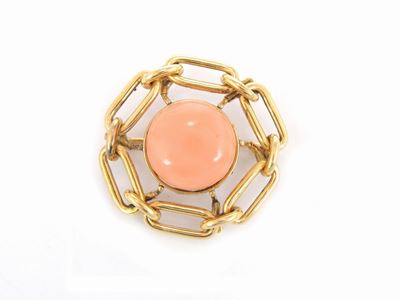 Spilla in Oro Giallo con Corallo Rosa Arancio