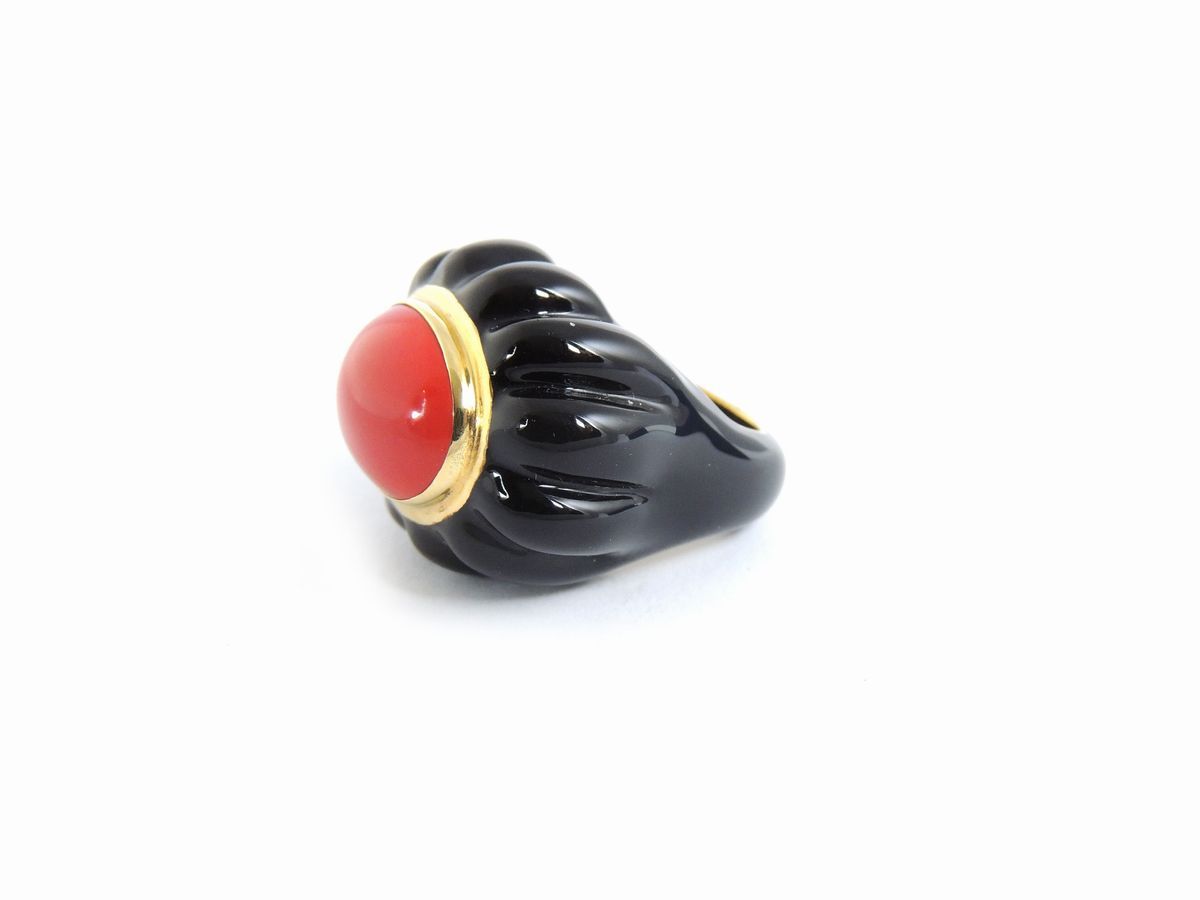 Anello in Oro Giallo e Argento 925/1000 Allegra con Corallo Rosso e Smalto Nero