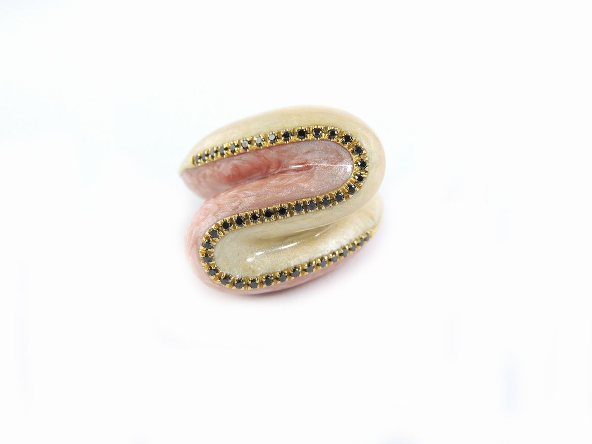 Anello in Oro Giallo e Argento Allegra con Gemme Nere e Smalti Policromi