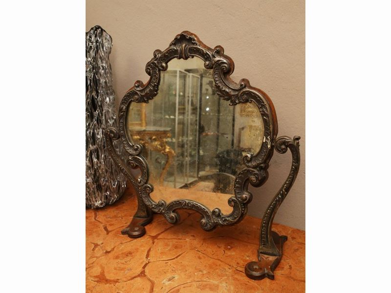 Specchiera da Toilette con Cornice Rivestita in Argento Sbalzato