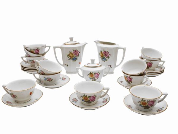 A Richard Ginori porcelain coffee set  (1930s)  - Auction Furniture, Paintings and Curiosities from Private Collections - Maison Bibelot - Casa d'Aste Firenze - Milano