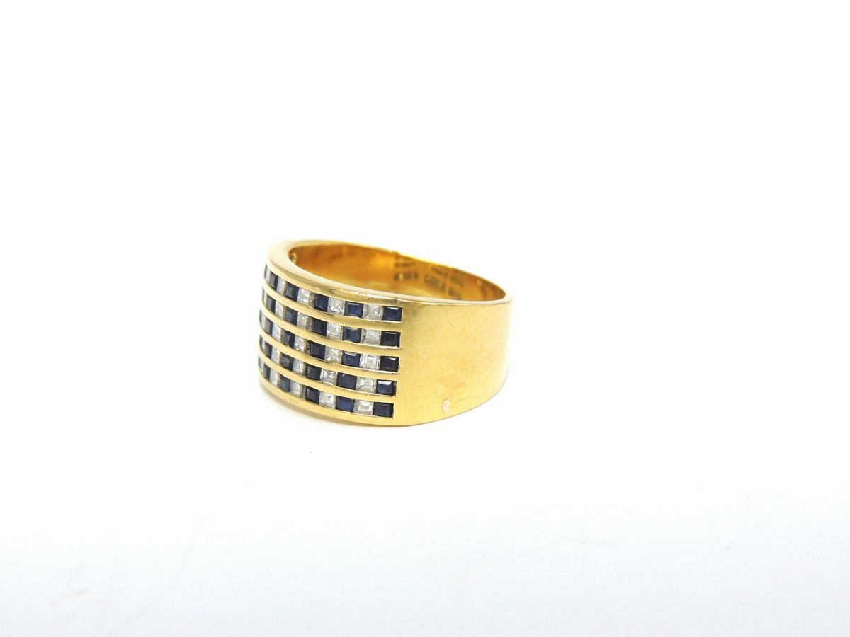 Anello a Fascia in Oro Giallo con Diamanti e Zaffiri