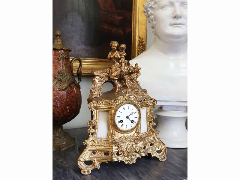 Orologio da Tavolo in Antimonio Dorato e Alabastro