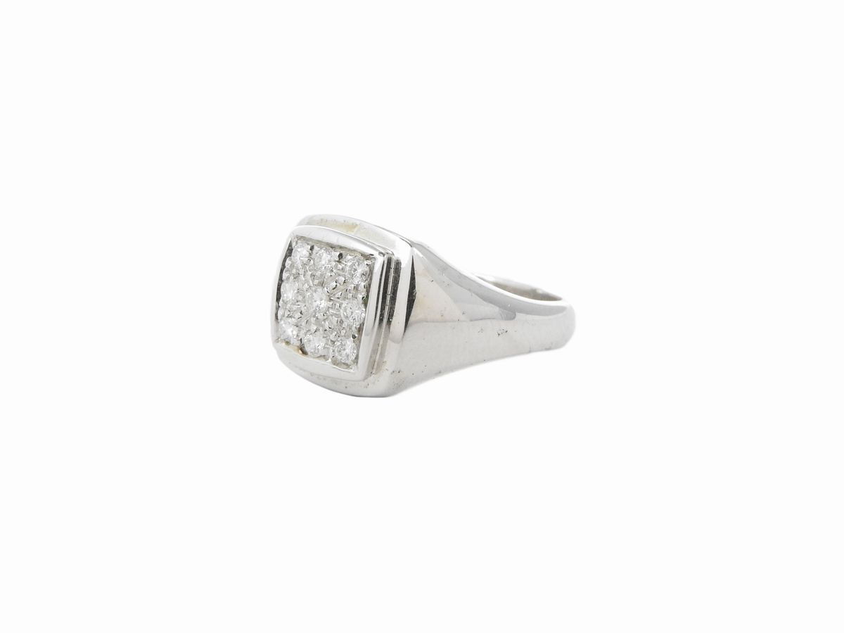 Anello Chevalier in Oro Bianco con Diamanti