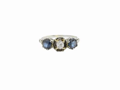Anello in Oro Bianco con Diamante e Zaffiri